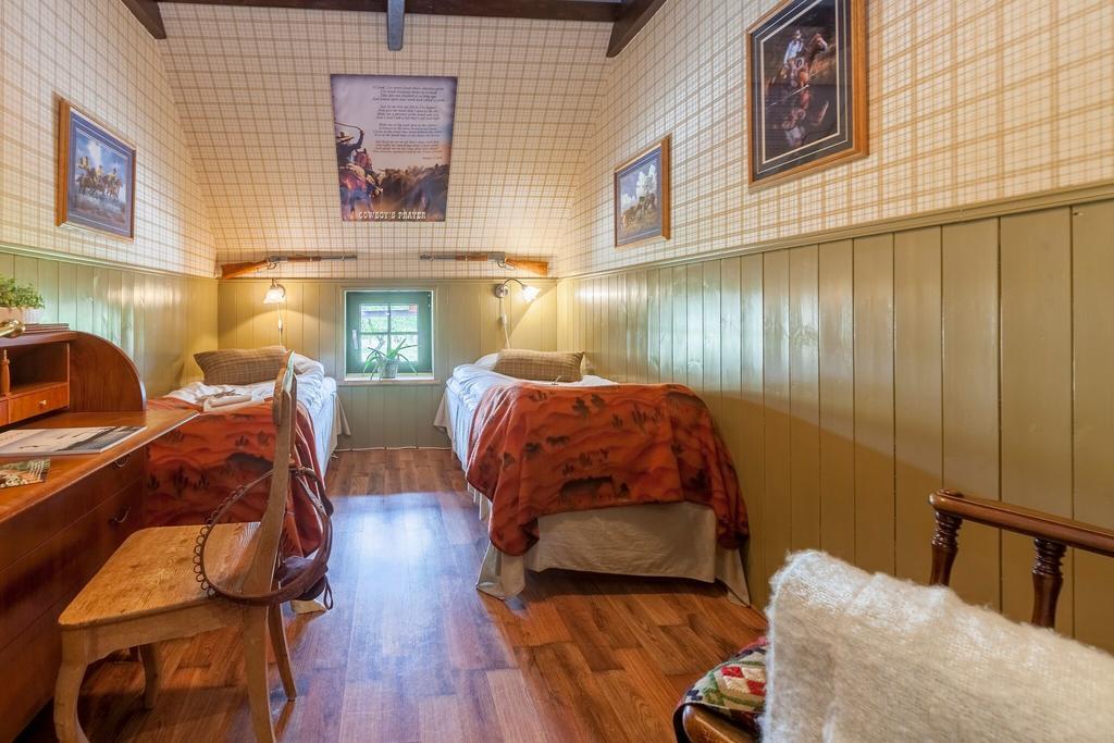 J A Ranch Bed & Breakfast Stromsnasbruk Esterno foto