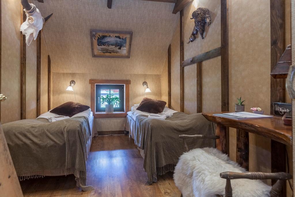 J A Ranch Bed & Breakfast Stromsnasbruk Esterno foto
